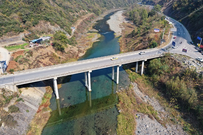 嵐皋縣城關鎮(zhèn)柑竹壩大橋